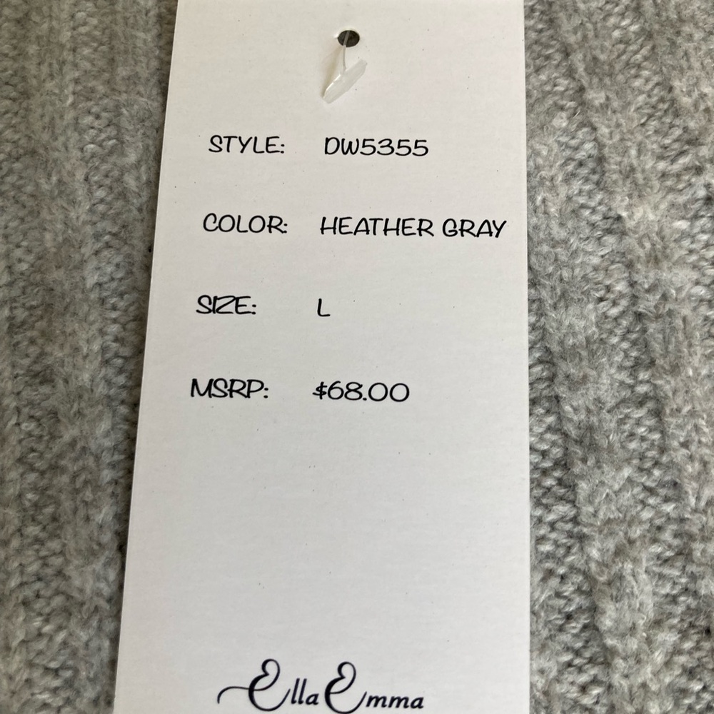 Light Gray Ribbed Crew Neck Sweater - Picture 6 of 6